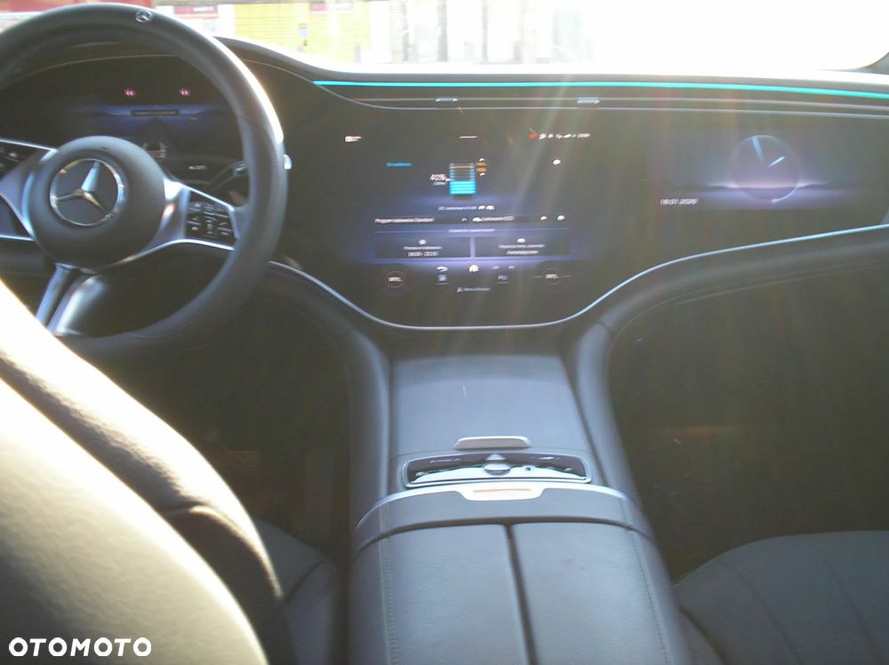 Mercedes-Benz EQE 350+ 90.5kWh Special Edition - 10