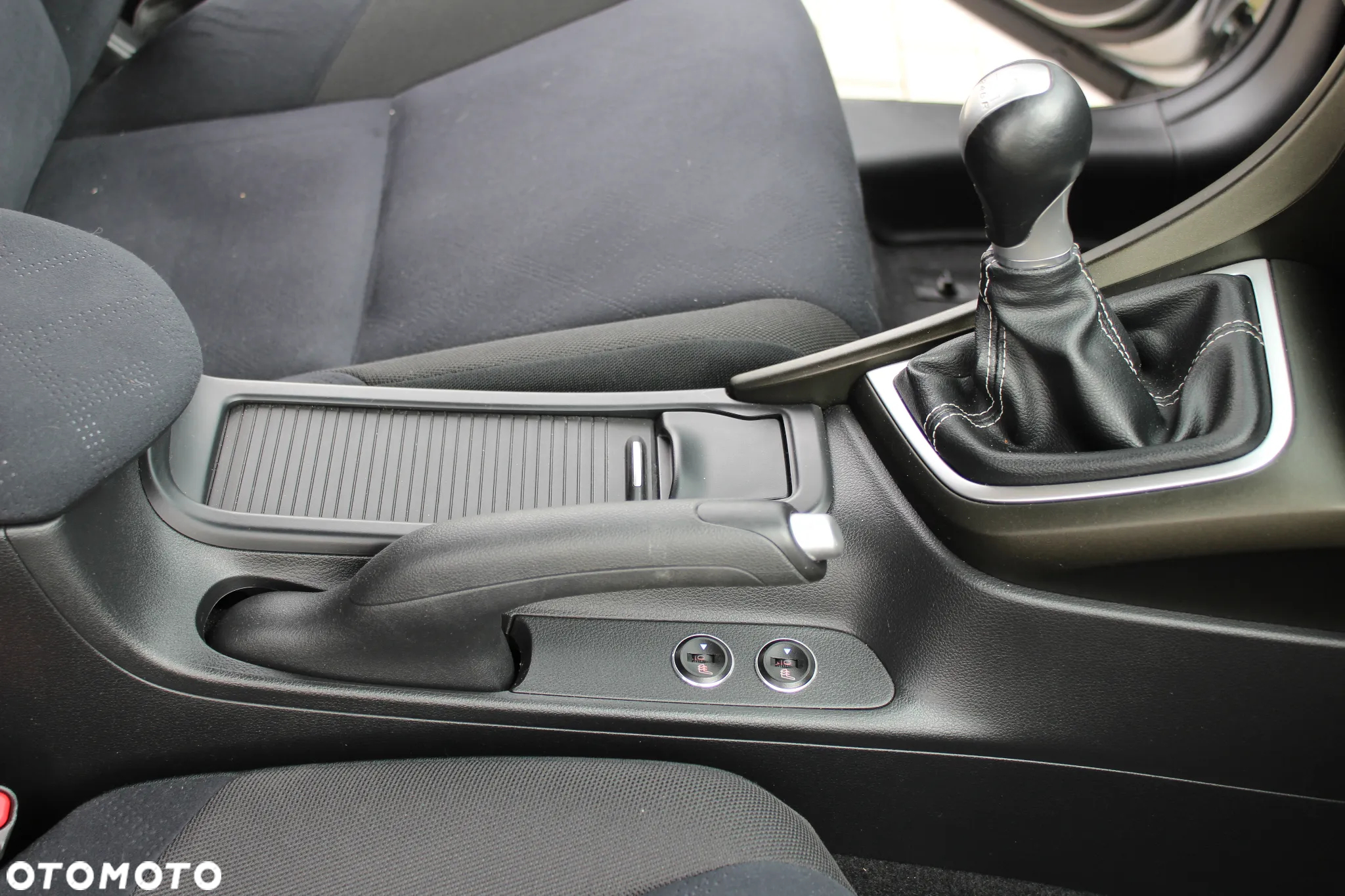 Honda Civic 1.4 i-VTEC Comfort - 13