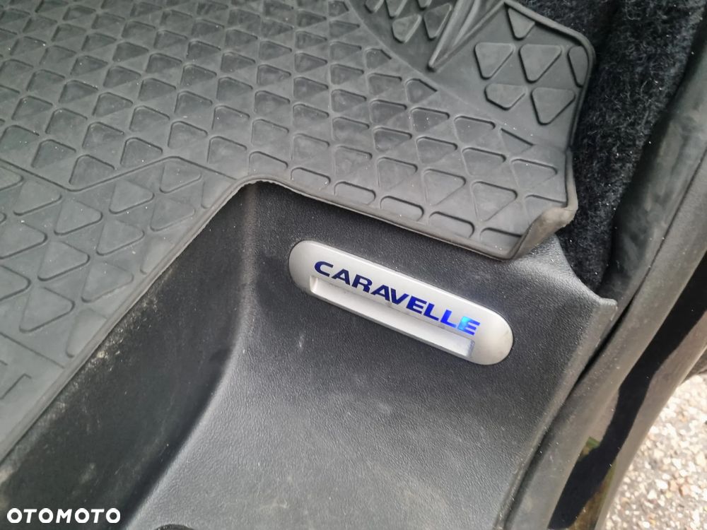 Volkswagen Caravelle - 32