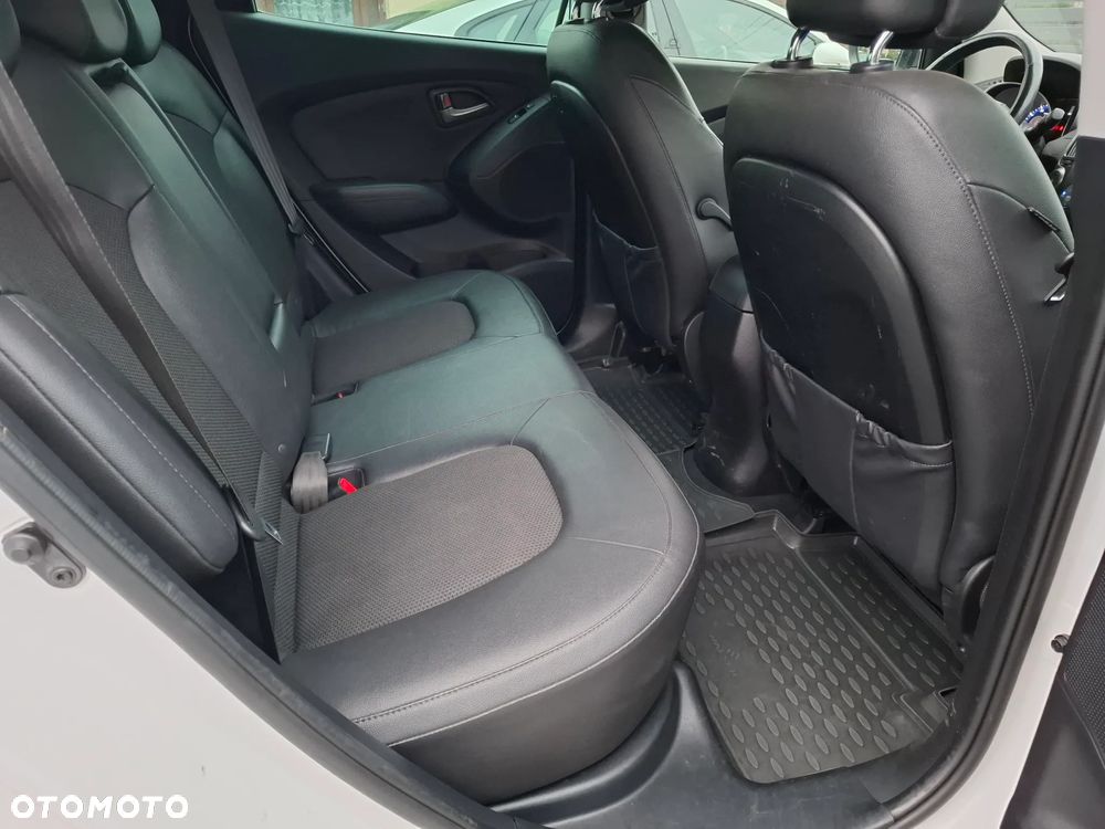 Hyundai ix35 2.0 2WD Automatik Trend - 25