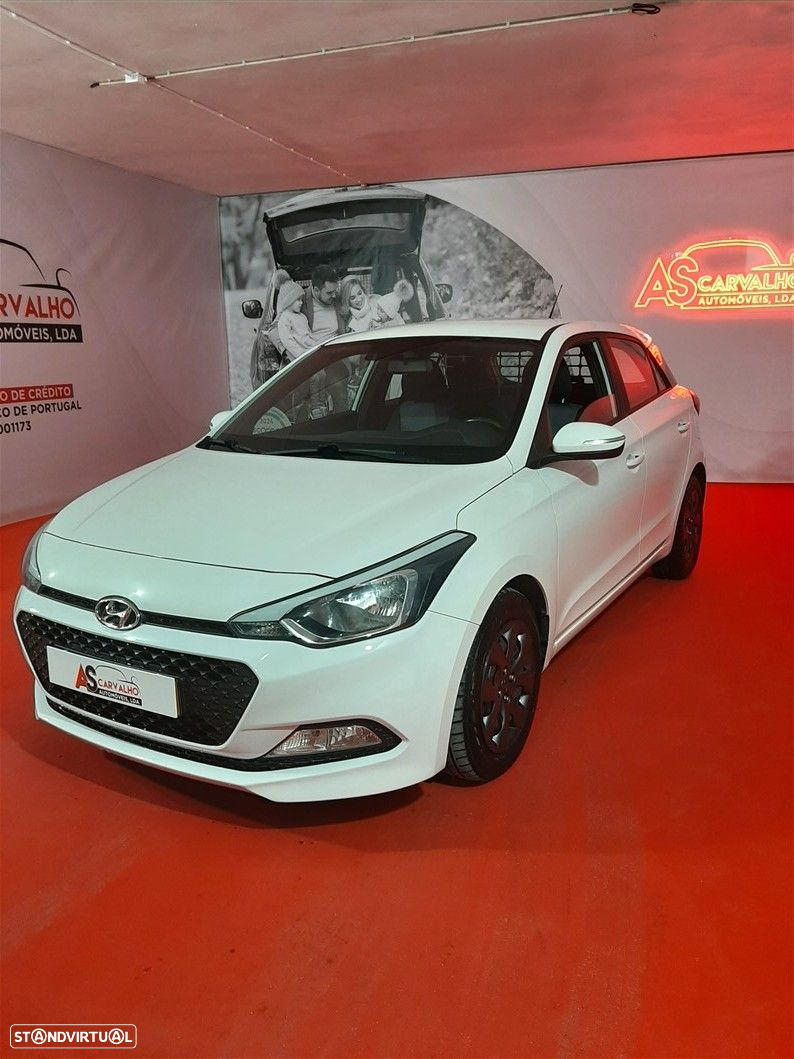 Hyundai i20 1.1 CRDi Access Plus - 5