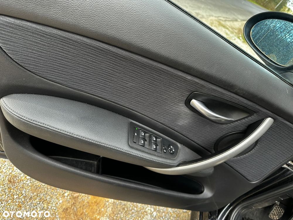 BMW Seria 1 118d - 10