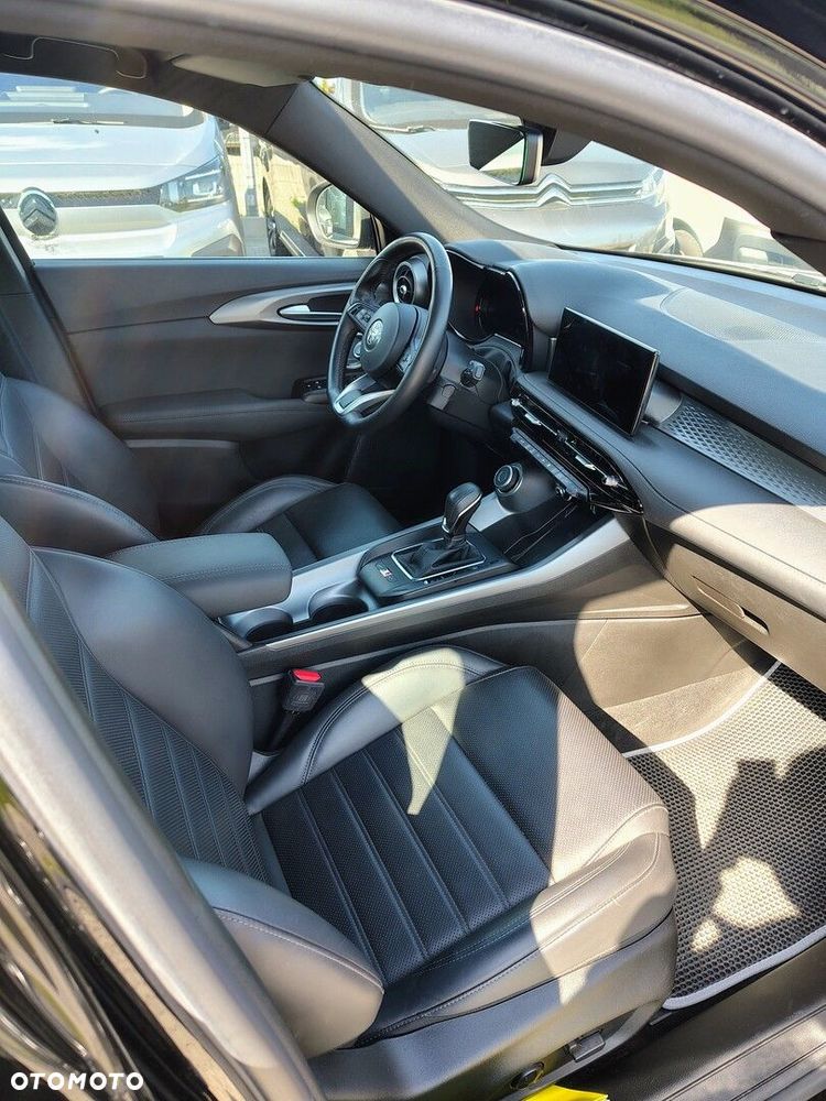 Alfa Romeo Tonale 1.6 JTD Sprint DCT - 10