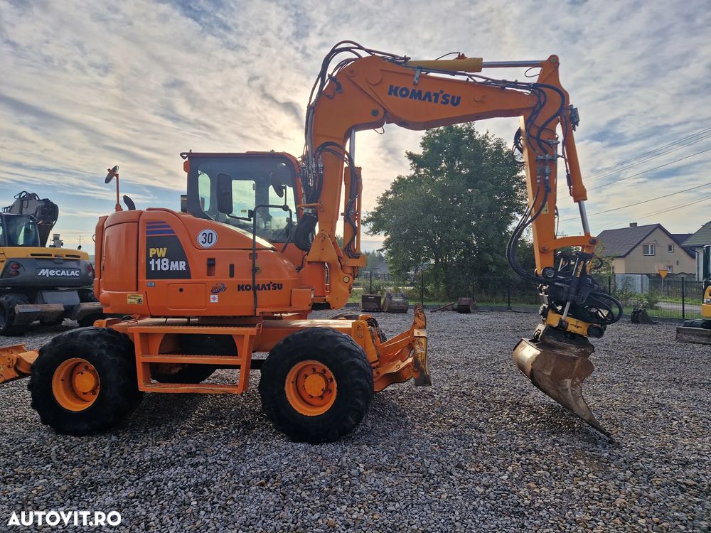 Komatsu PW118 - 10
