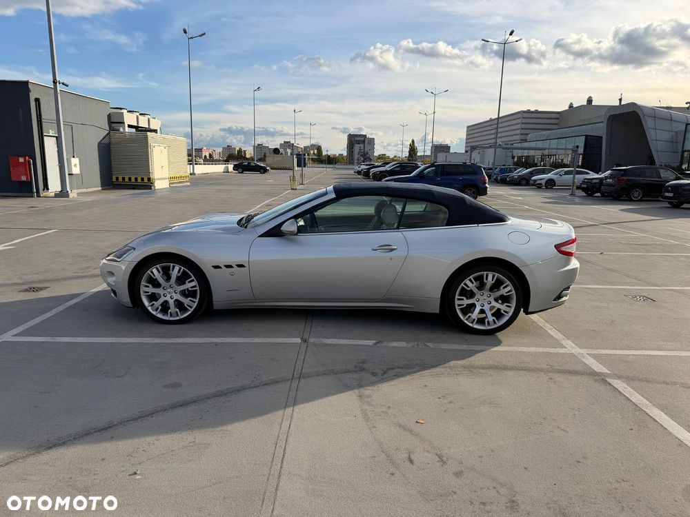 Maserati GranTurismo - 13