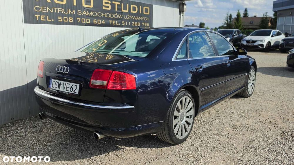 Audi A8 - 3