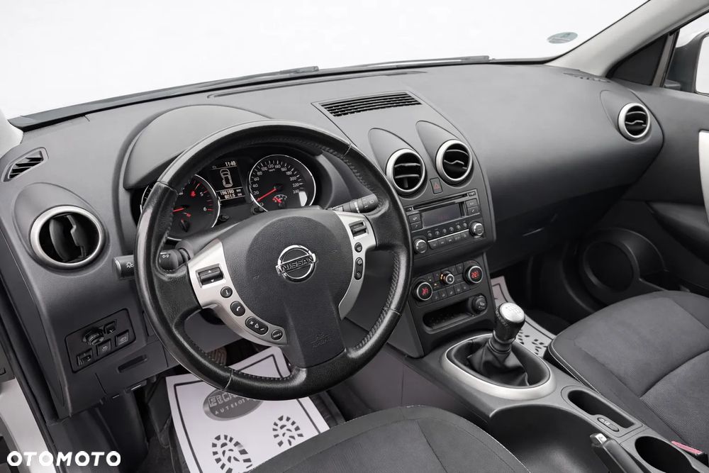 Nissan Qashqai 1.6 dCi DPF acenta - 18