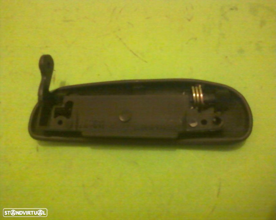 Puxador / Puxadores de abrir a porta Ford Fiesta 1996-2002 (NOVO) - 2