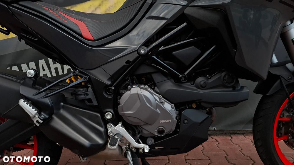 Ducati Multistrada - 11