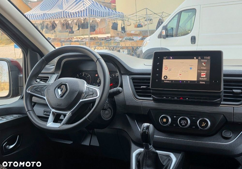 Renault Trafic - 23
