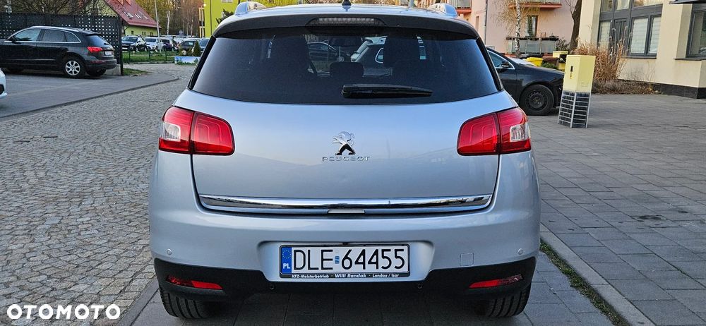 Peugeot 4008 - 6