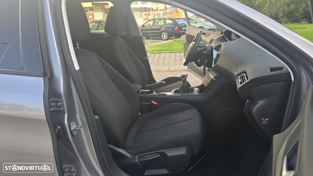Peugeot 308 1.5 BlueHDi Style - 17