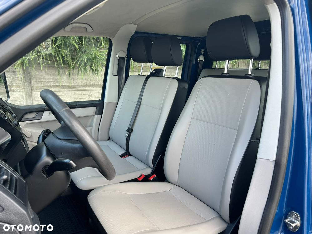 Volkswagen Transporter T6 DOKA 6 osobowy - 17