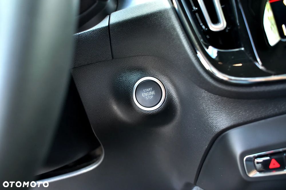 Volvo XC 40 - 28