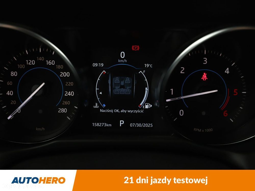 Jaguar XF 2.0 i4D R-Sport - 19