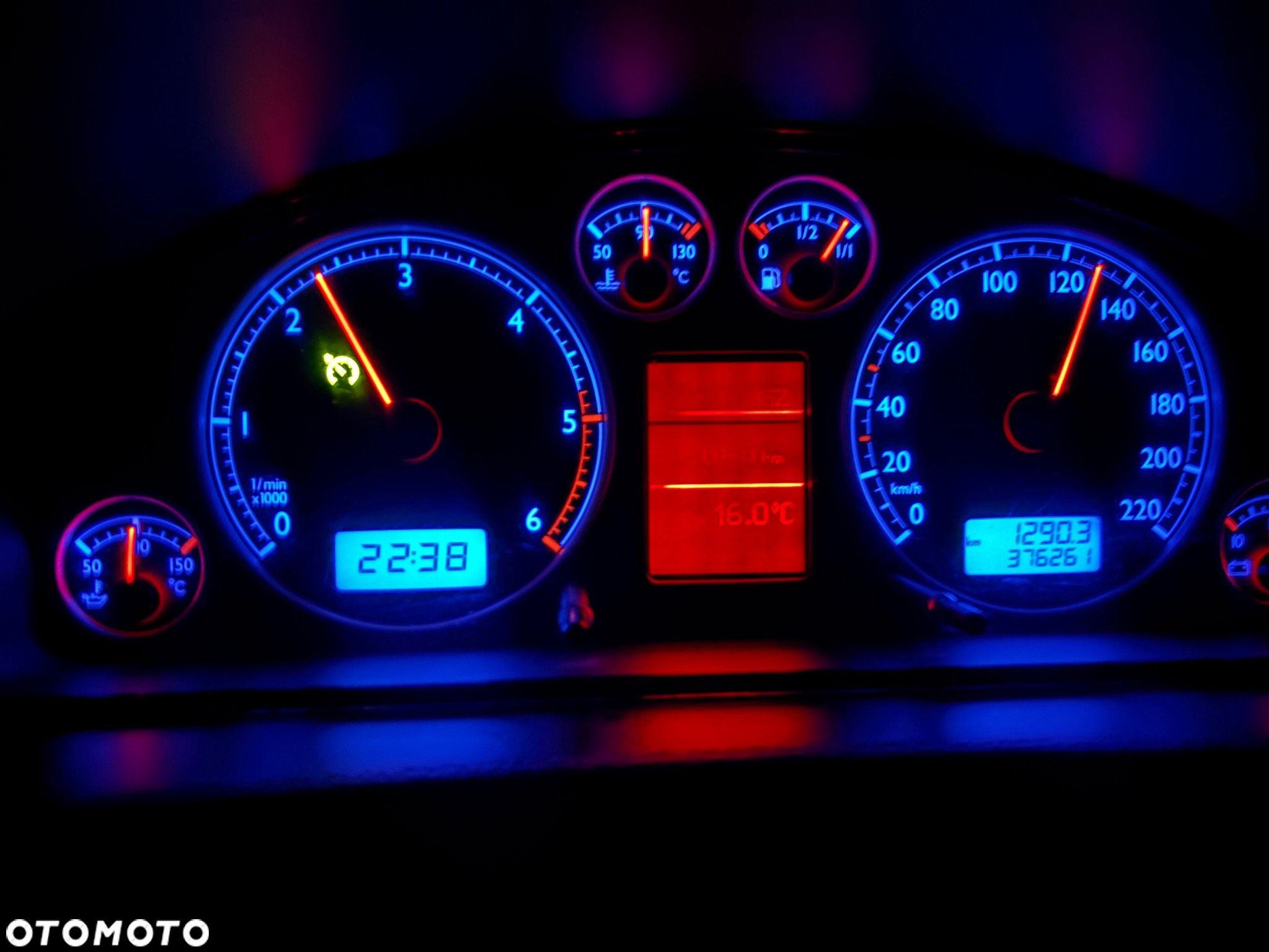 Volkswagen Transporter - 7