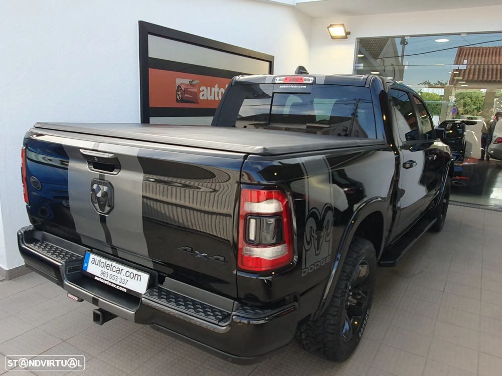 Dodge RAM - 8