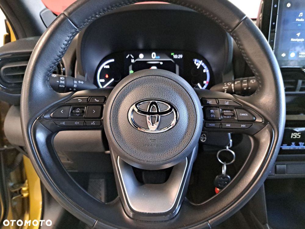 Toyota Yaris Cross Hybrid 1.5 Comfort - 32