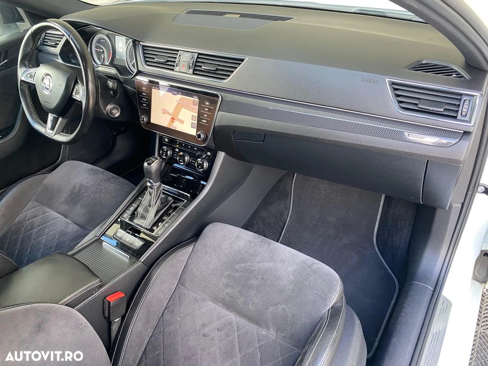 Skoda Superb 2.0 TDI DSG SportLine - 16
