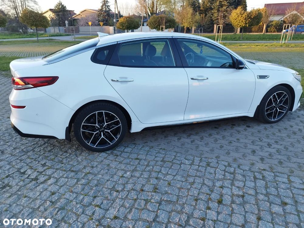 Kia Optima 1.6 T-GDI GT Line DCT - 4