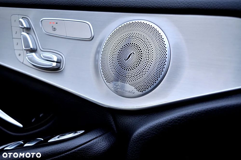 Mercedes-Benz GLC 350 e 4Matic 7G-TRONIC Exclusive - 32