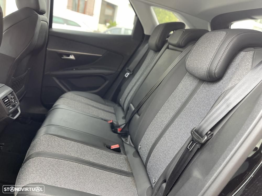 Peugeot 3008 1.5 BlueHDi Allure - 12