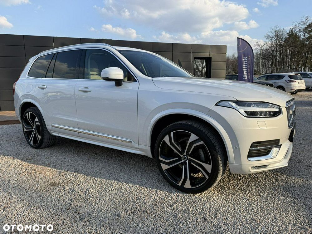 Volvo XC 90 - 7