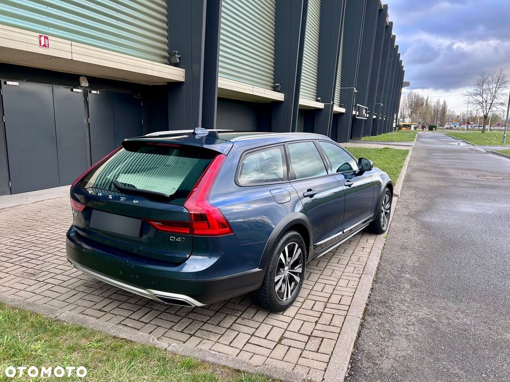 Volvo V90 Cross Country D4 AWD - 5