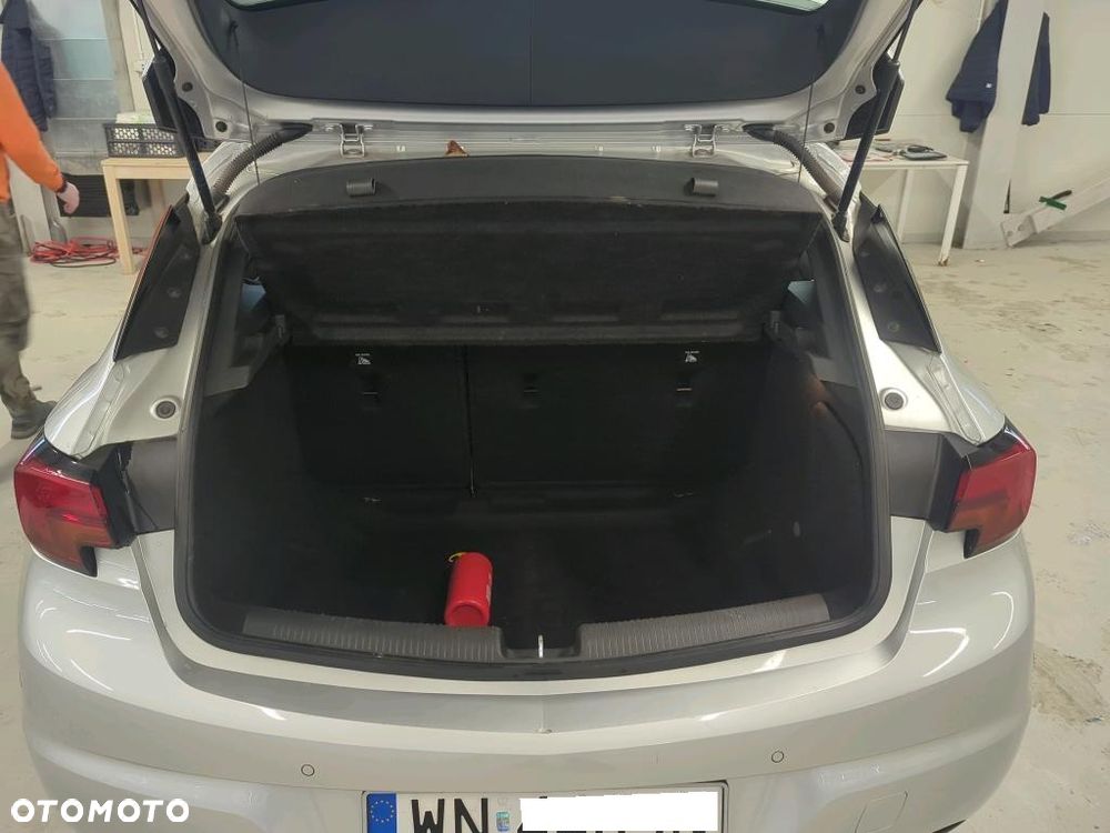 Opel Astra 1.2 T Edition S&S - 7