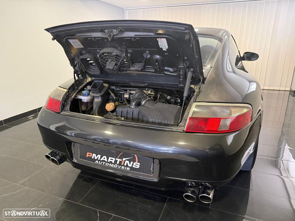 Porsche 911 (996) - 24