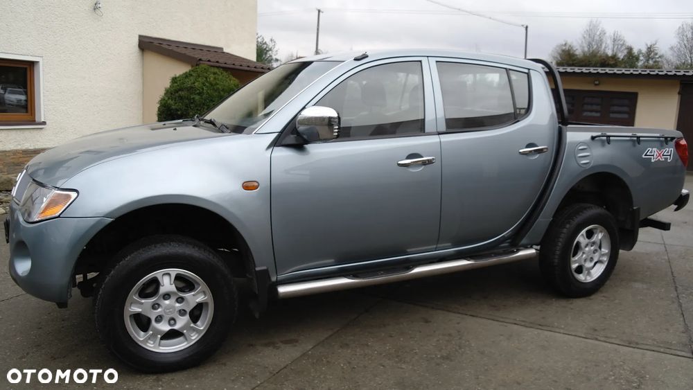 Mitsubishi L200 2.5 DID Invite AC - 10