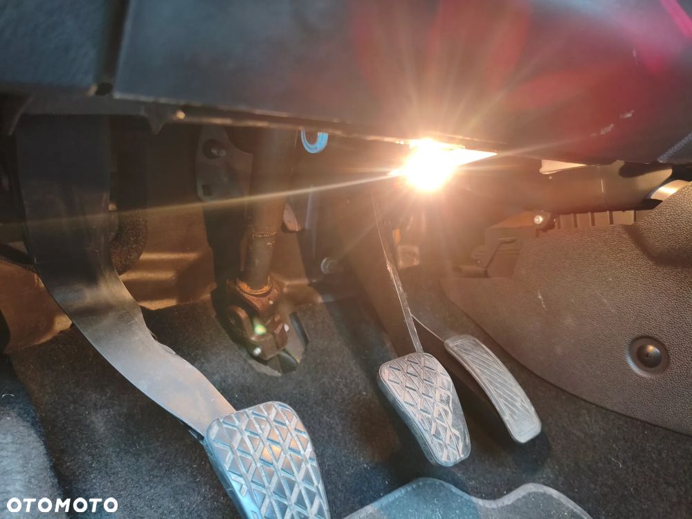 Ford Fiesta - 16