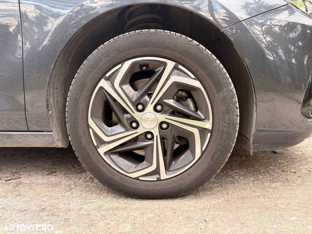 Hyundai i30 1.5 Pure - 6