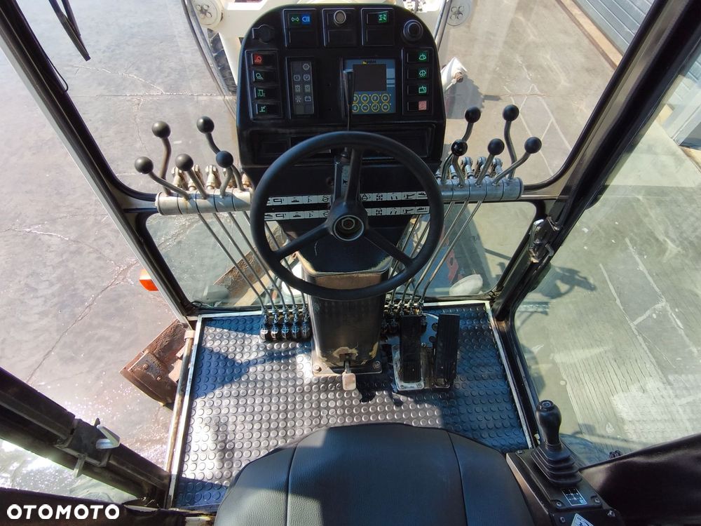 Terex TG150A - 11