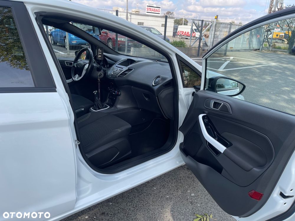 Ford Fiesta 1.0 EcoBoost Silver X Plus 2 (Titan.) EU6 - 13