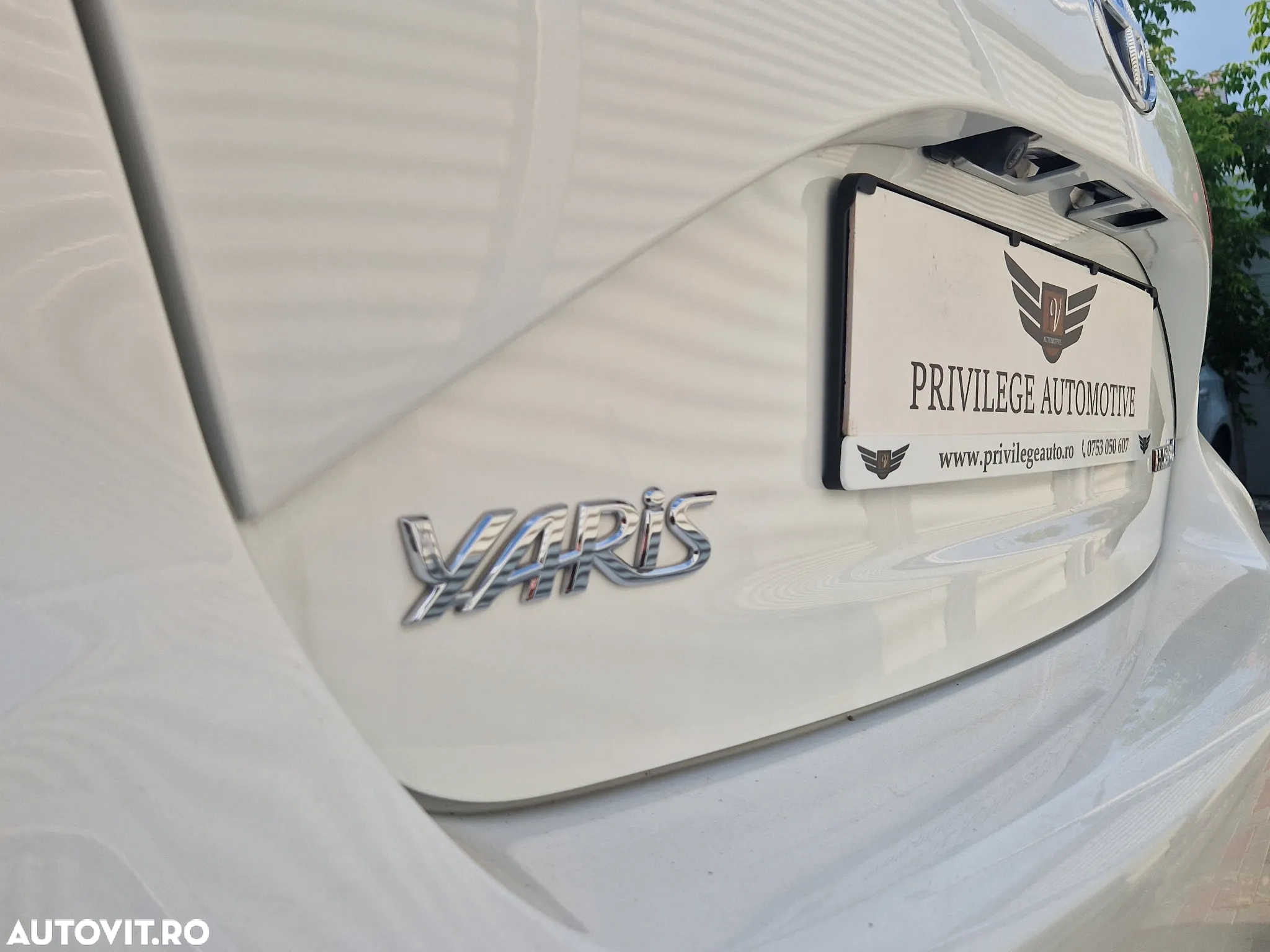 Toyota Yaris Hybrid 1.5 VVT-i - 20