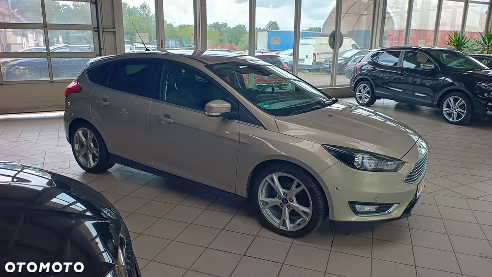 Ford Focus - 13
