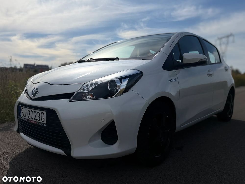 Toyota Yaris - 16
