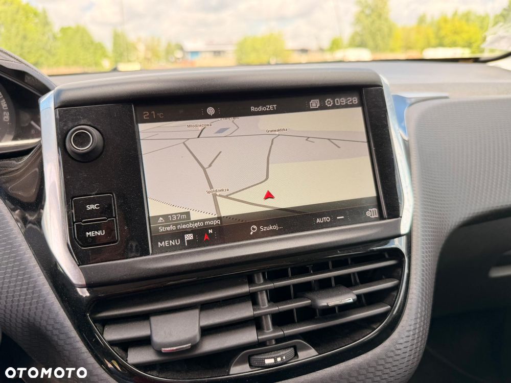 Peugeot 2008 1.2 Pure Tech Style S&S EAT6 - 19
