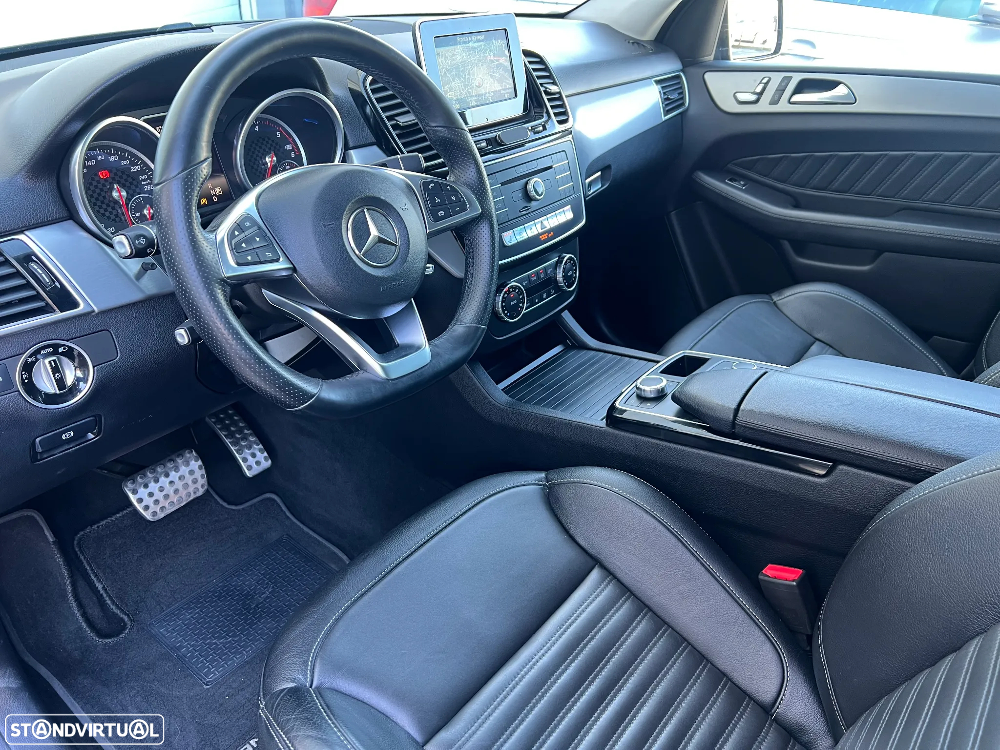 Mercedes-Benz GLE 250 d 4-Matic - 12