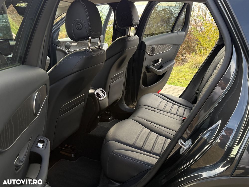 Mercedes-Benz GLC 350 e 4MATIC - 12