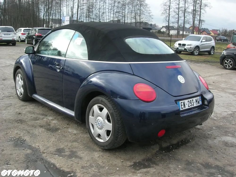 Volkswagen New Beetle - 3