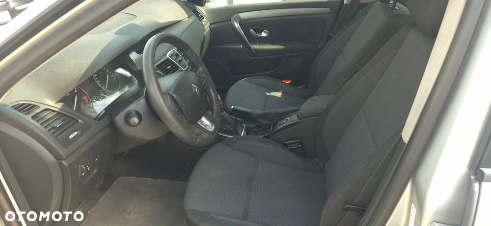 Renault Laguna - 6
