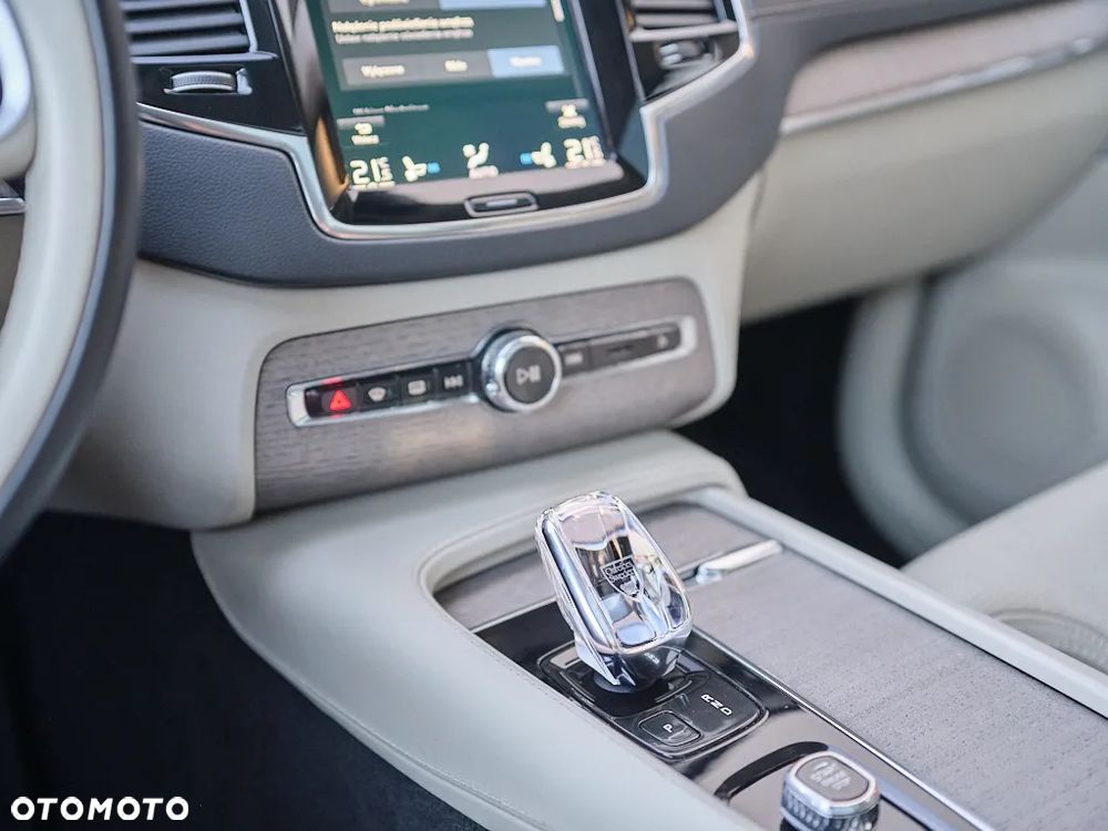 Volvo XC 90 B5 D AWD Inscription 7os - 18