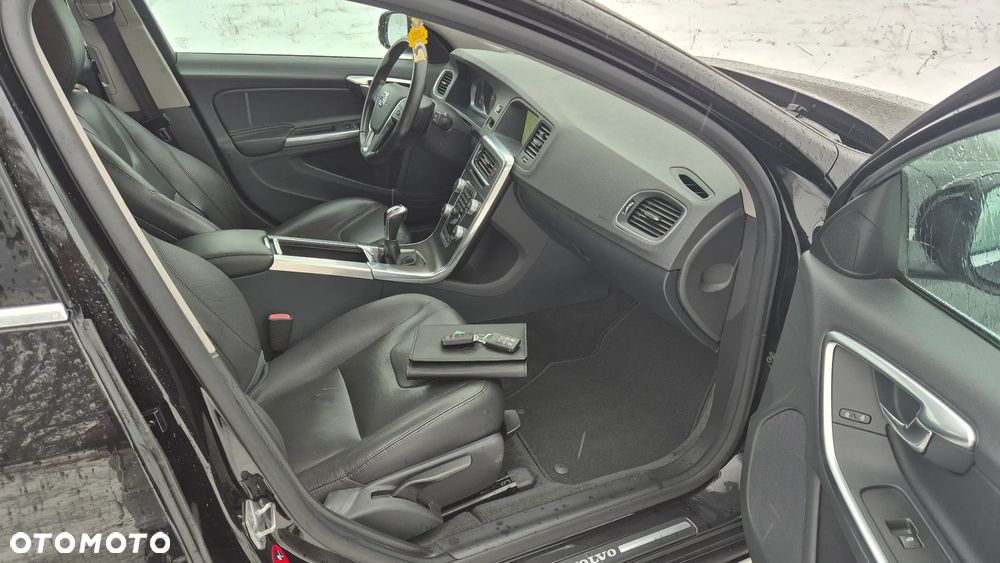 Volvo V60 D2 - 11