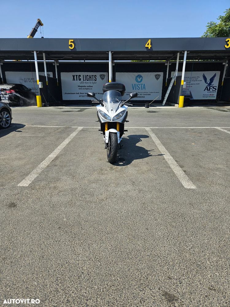 Yamaha FZ-8 Fazer - 8