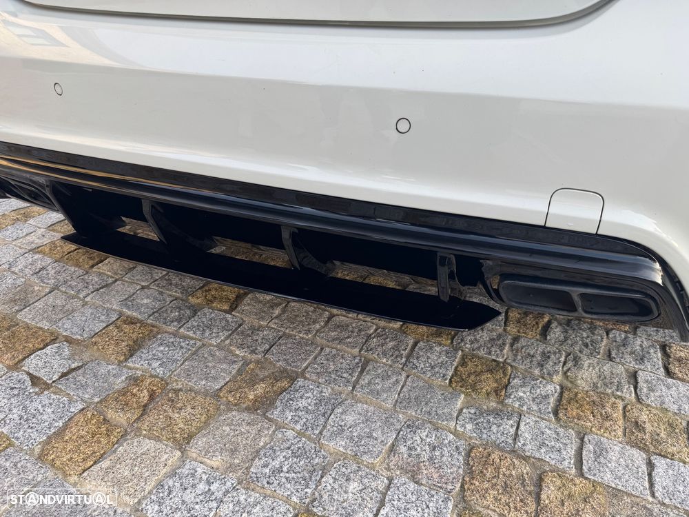 Mercedes-Benz A 180 d AMG Line - 25