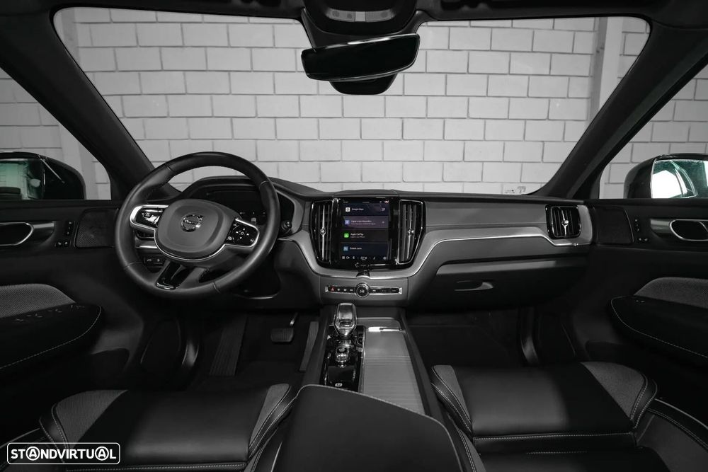 Volvo XC 60 T8 AWD Plus Black Edition - 36
