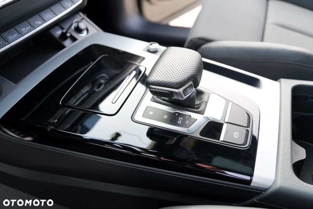 Audi Q5 40 TDI mHEV Quattro S tronic - 20