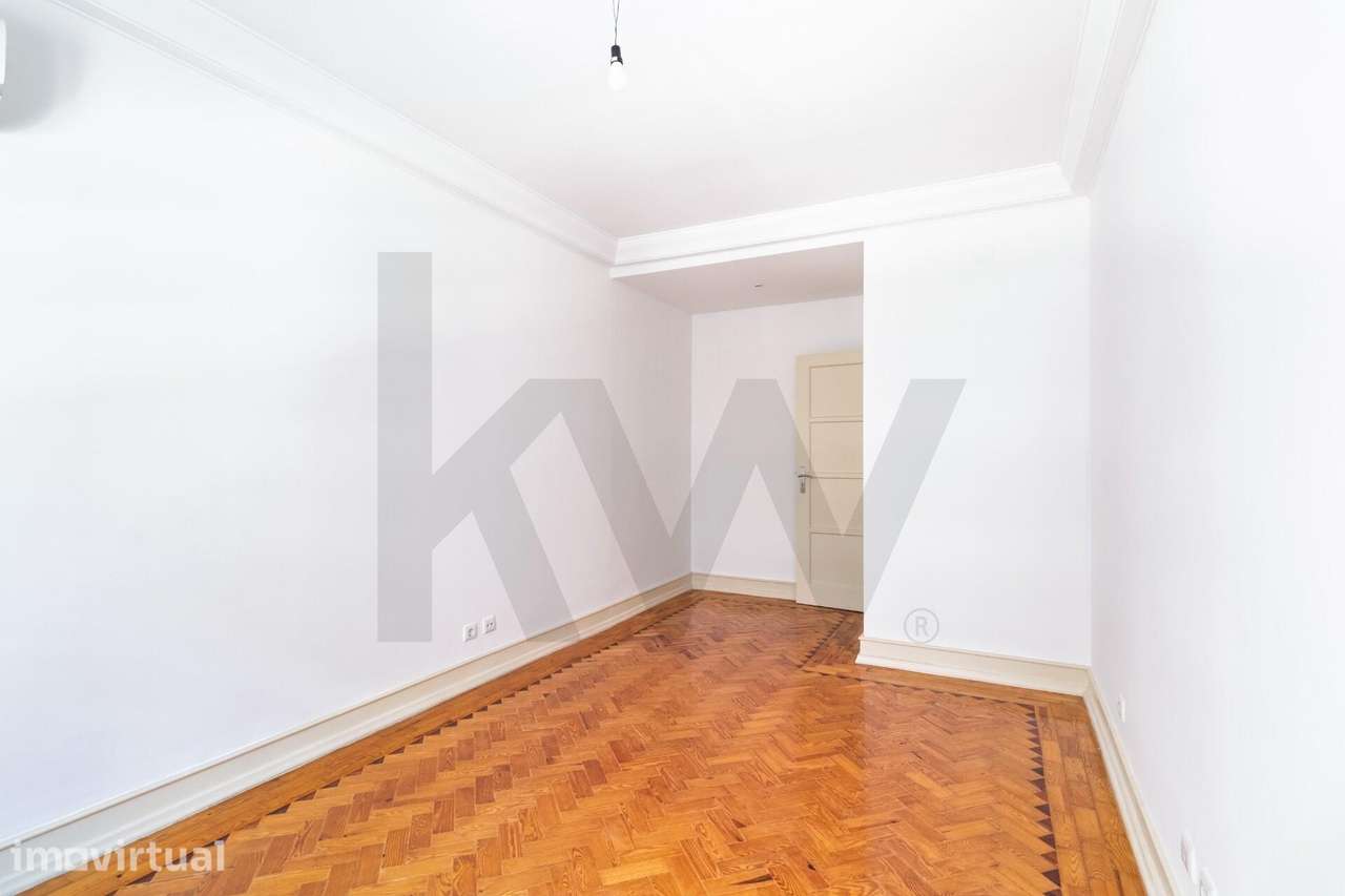 Apartamento T3 nas Avenidas Novas - Grande imagem: 3/23